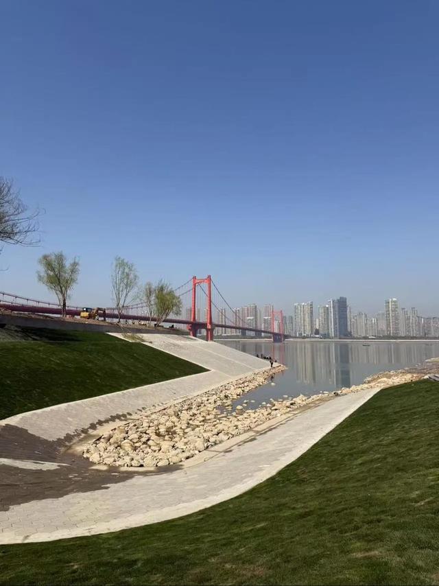 老居民来说武昌湾，为何一建成就成网红景点？原来有如此多的故事