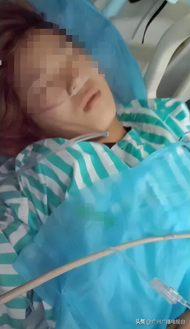 因拍照不慎坠下落差300米的老龙口瀑布，年仅22岁大学生已确认身亡…