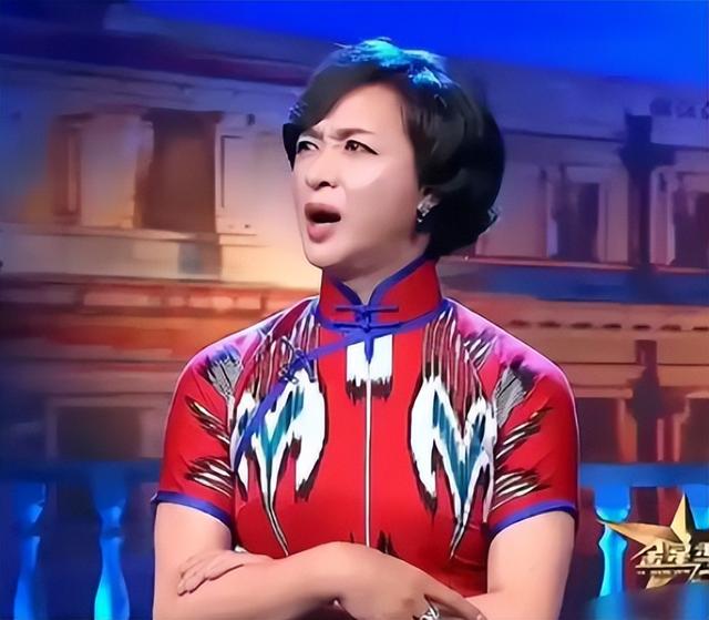 逃到国外半年多，58岁金星近照曝光，容颜大变，昔日辉煌难再续