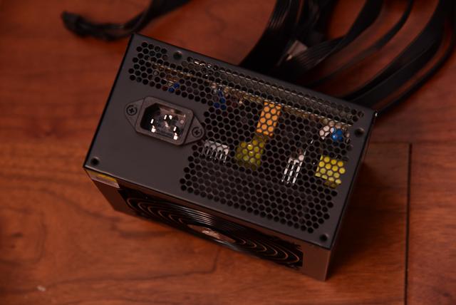 关公战秦琼！哪个游戏强？RX9070GRE和RTX5060TI对比实测！