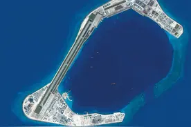 从竹棚高脚屋到南沙大岛，渚碧岛建筑密集，城市风光绵延十公里图片