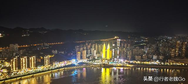 重庆游：邂逅“赛博朋克”