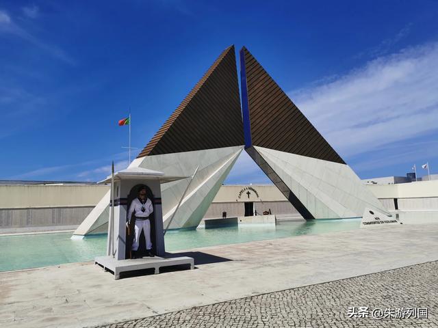 签证波折与里斯本慢生活，房车旅行的意外收获