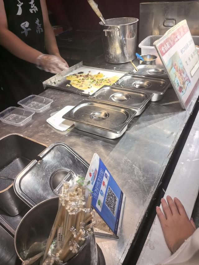 北京最大的夜市！逛三个小时完全没问题！停车场有十个！人山人海