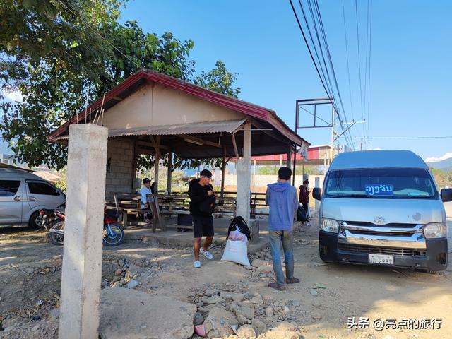搭乘高铁去老挝，老挝旅行日记：万荣攻略（吃、住、行、玩）