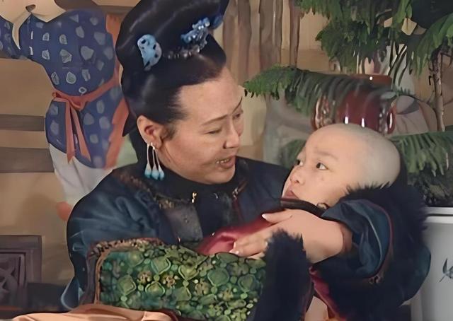 孝庄刚死，康熙就砸她礼佛20年的佛堂，还37年不让埋，雍正：真好