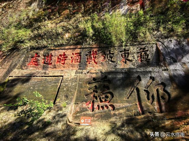 乐山大佛是哪尊佛？为什么是唐代的佛身，民国的佛头？能镇水吗？