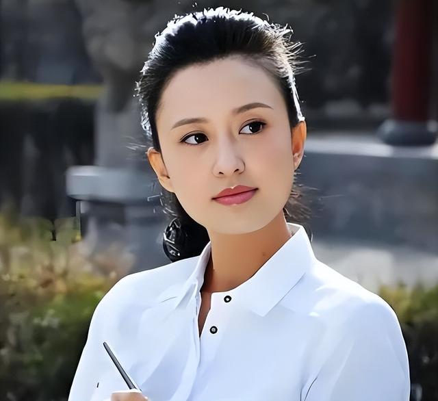 包养四个男人，嫁给70岁富翁？央视女主持私生活谣言有多离谱？