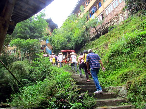 广西旅游：探寻壮丽奇观龙脊梯田（图）