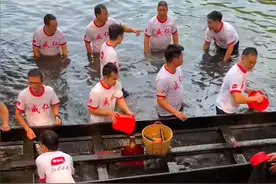 端午近，龙舟起。网友：原来藏在这里，难怪平常都看不见龙舟图片