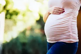 女人一生最多能怀孕多少次？医生给出科学解答图片