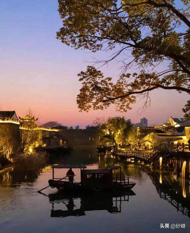 71岁还在到处旅行！这5个最适合独自出游的小城，安全又有趣！