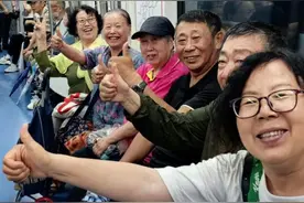 正午·12点 |“嗖”地直达景区！开通首日，沈阳市民争相体验1号线东延线图片