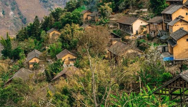乡游黔中 · 册亨县 威旁村丨古寨石韵绕青山 布依笙歌醉流年