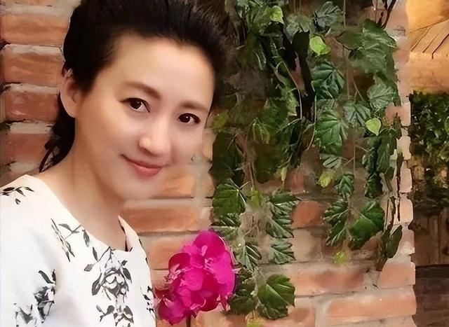 “余生好好走”，知名央视主持人王小丫，病床上的留言令人泪目