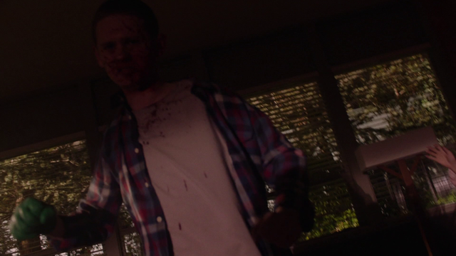 从玻璃箱到红房间：解析《双峰》回归季的超现实密码