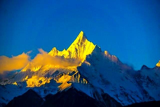 人到中年，一个女人开始频繁运动、健身，往往说明一个问题