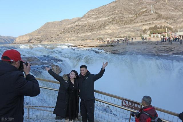 壶口瀑布冬日景观
