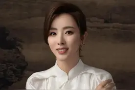 李思思离开央视真是选对了！如今开直播，一晚上净赚几十万图片