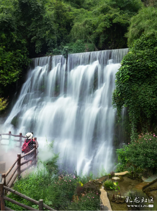 在尼珠河与山水私语。