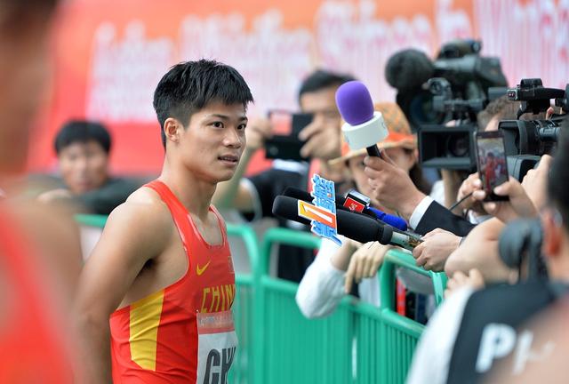身材发胖风波不到30天，被人民日报点名的全红婵，让多少黑粉脸红