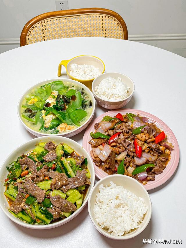 晚餐只有3个菜，却火了朋友圈，网友：个个好菜，丰盛