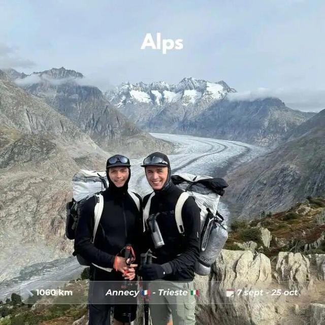 两个年轻人裸辞后徒步一年，只为从法国走到上海！途经15国已步行到新疆