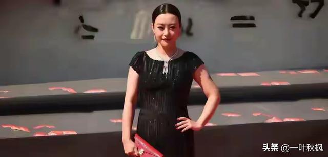 中国最丰满的6位女星	，美的各有千秋，她们的身材也太犯规了！