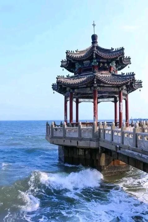河北秦皇岛旅游攻略：海滨之城的自然与人文盛宴