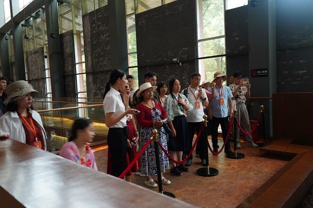 粤港澳媒体长沙采风：千年铜官窑邂逅现代国潮风
