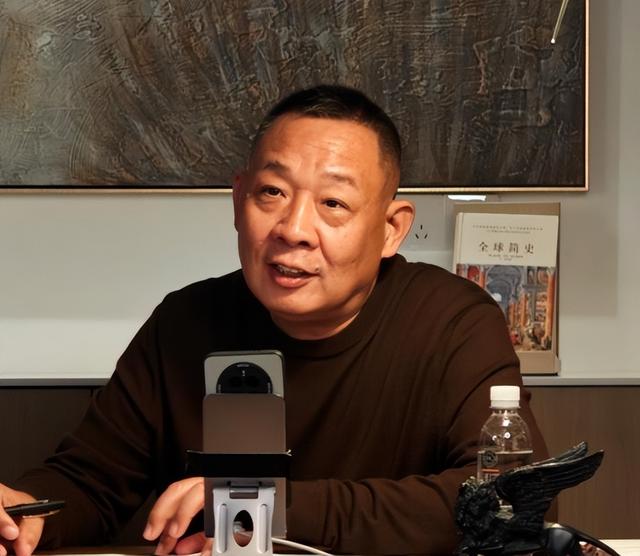 风水轮流转！柴怼怼被逮捕仅半月，央视再下场，给于东来出了口气