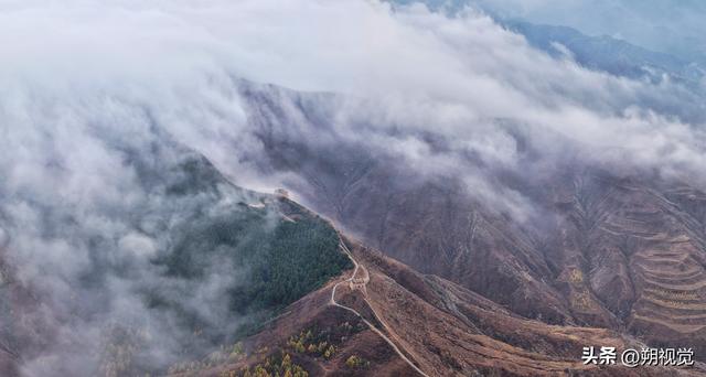山阴县，广武长城深秋大雾