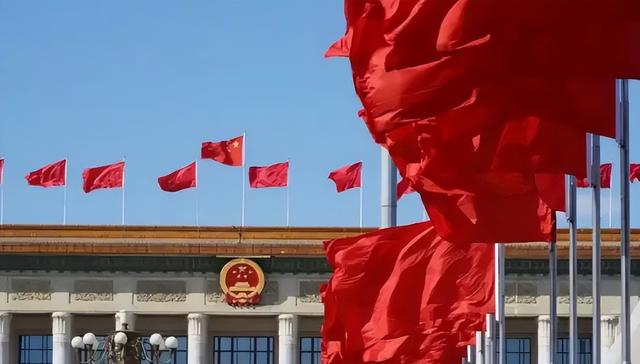 中国阵仗之大罕见，抢在日本动手前，先对31国出手，看谁敢当帮凶