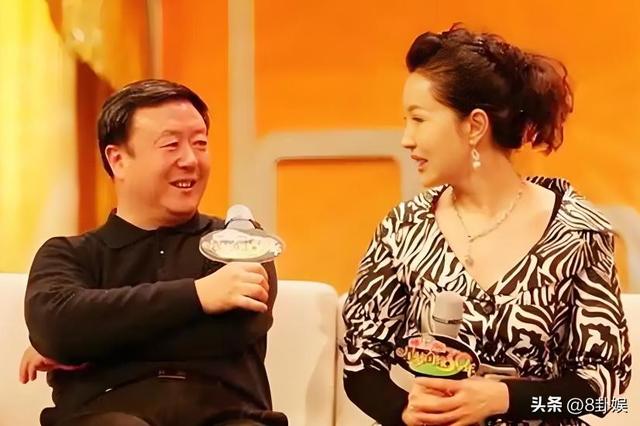 一婚娶央视主持人，二婚娶演员，三婚娶小30岁美女，64岁终于当爹