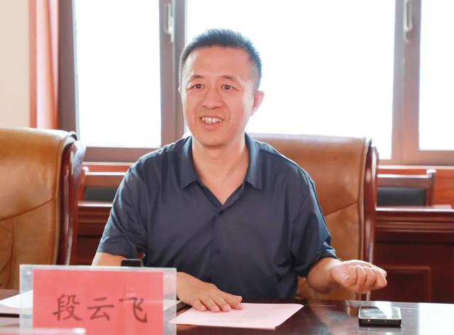 山西省科协副主席王继龙一行莅临长治二院调研博士创新站工作