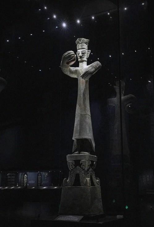 仅发掘2%就震撼世界！三星堆：一座3000年前的巨大古城