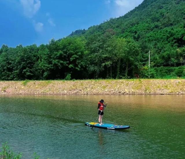 挑战20公里山野穿越！这条天台山徒步线，才是户外玩家的宝藏路线