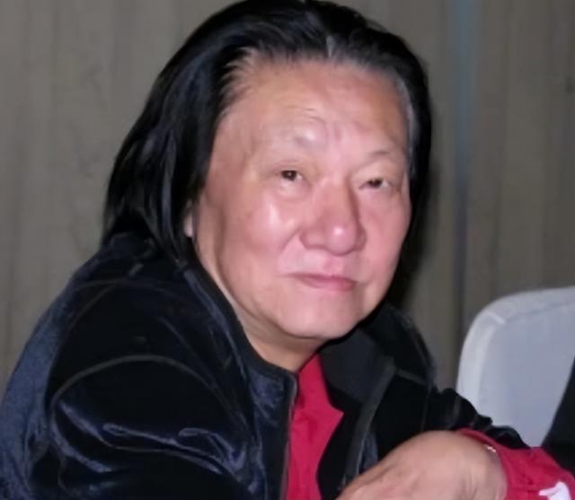 十一还没过完，4位名人传来死讯，最小49岁，还有人捧红郭达蔡明