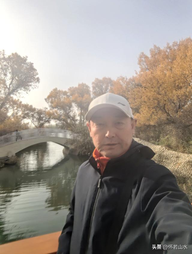 2025环南疆沙漠铁路背包自由行日记(4)——游览泽普金湖杨景区