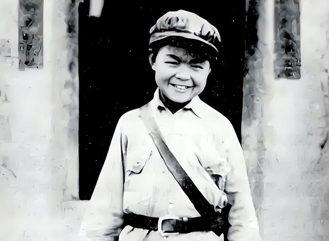 至今仍健在的开国将帅只剩下一位	，已经102岁高龄，身体依旧健朗