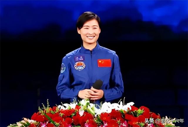 未来首位“登月”的女航天员可能是她，必将再次载入史册