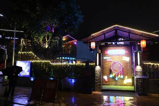 东莞有个宝藏地！下坝坊的24小时，从静谧古村到流光幻境