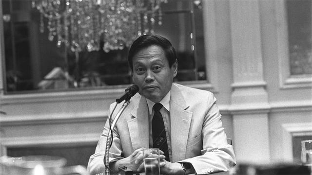 杨振宁逝世！103岁物理泰斗留下的最大遗憾是什么？