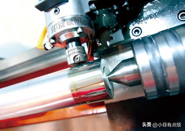 中国又出黑马？4大钢铁技术问世，登顶成世界第一，美日求合作