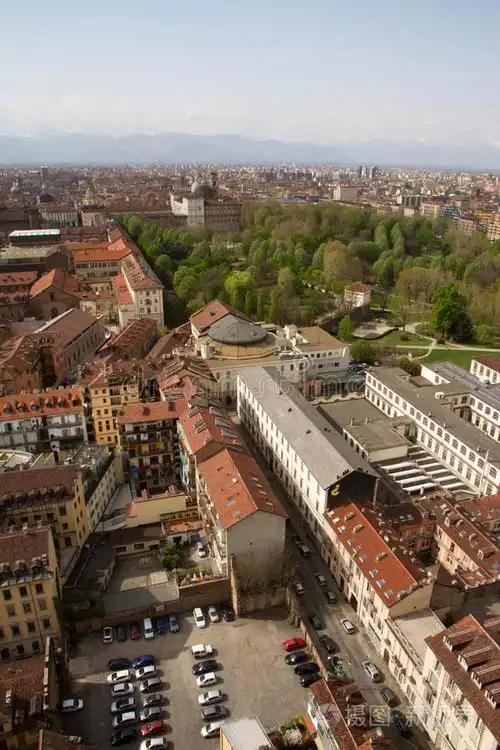 意大利西北部的城市——都灵