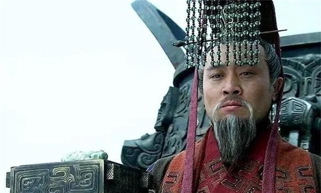 从地图上看魏蜀吴三国差距不大，为何说曹操占了十分之八的天下？