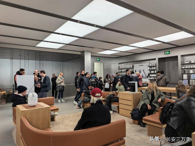 欧洲行第16天：探慕尼黑的苹果店，逛国王宫和英国花园