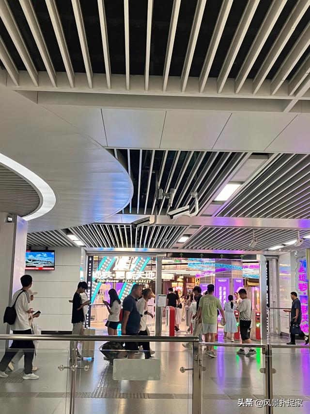 南昌地铁.更新天地，美食丰富！