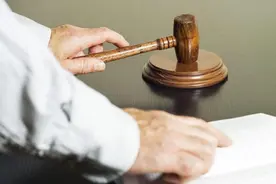 独生子女家庭一定要立遗嘱！而且一定要“加一句话”！图片