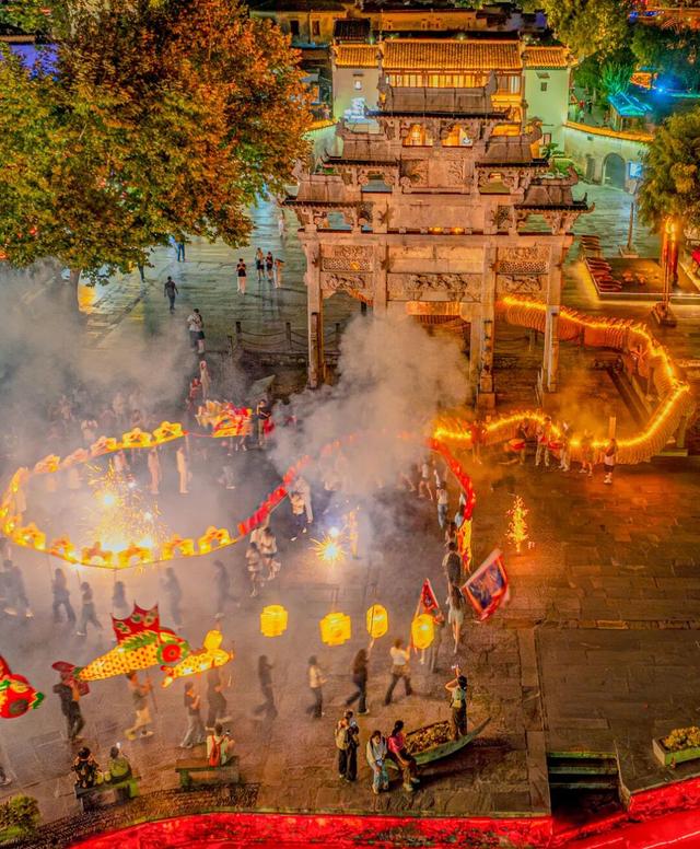 来西递！邂逅徽州最美的秋日风景 | 皖美冬日 | 第十五届安徽国际文化旅游节